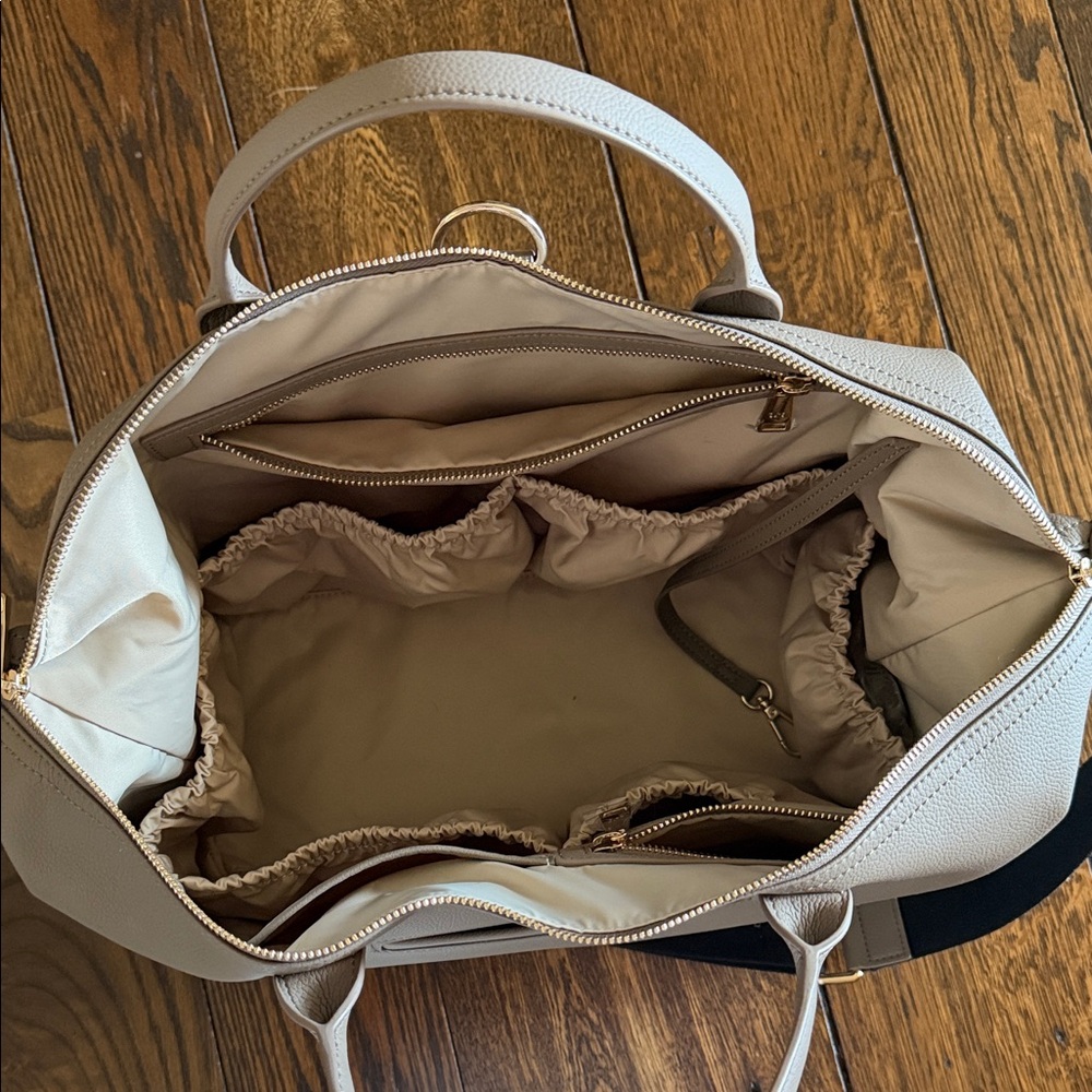 Mina Baie Diaper Bag Vegan Leather - Picture 2 of 8